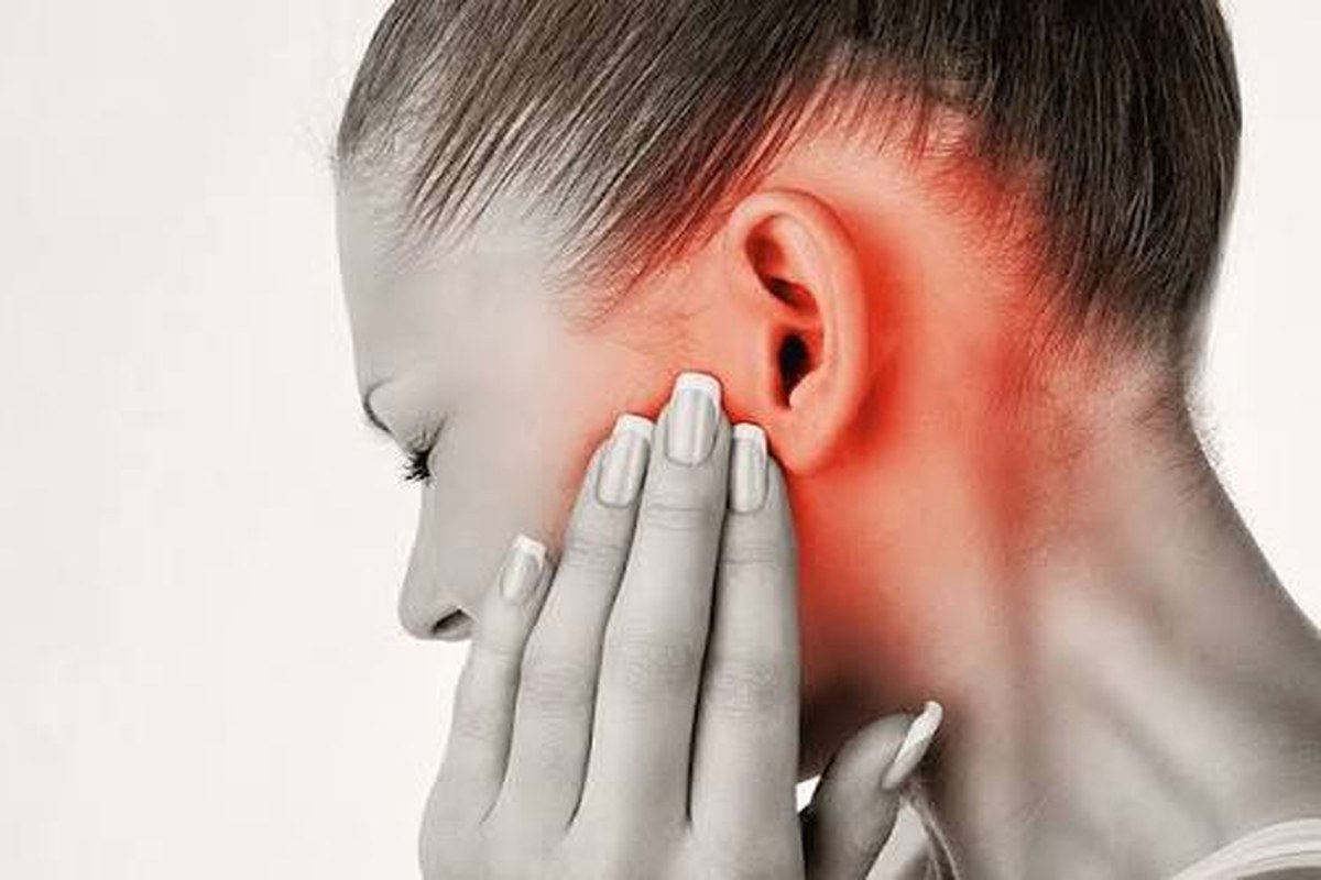 Ear Pain When Chewing Signs And Causes ear health information
